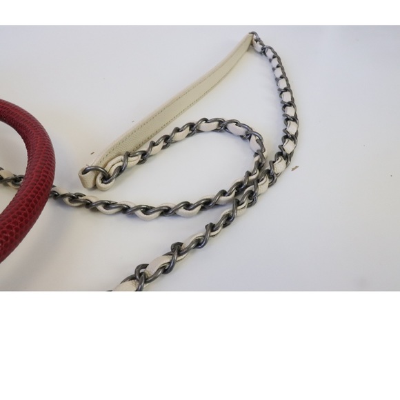 Chanel Coco Large, Ivory Caviar Leather, Exotic Handle, Preowned in Dustbag - Picture 13 of 16